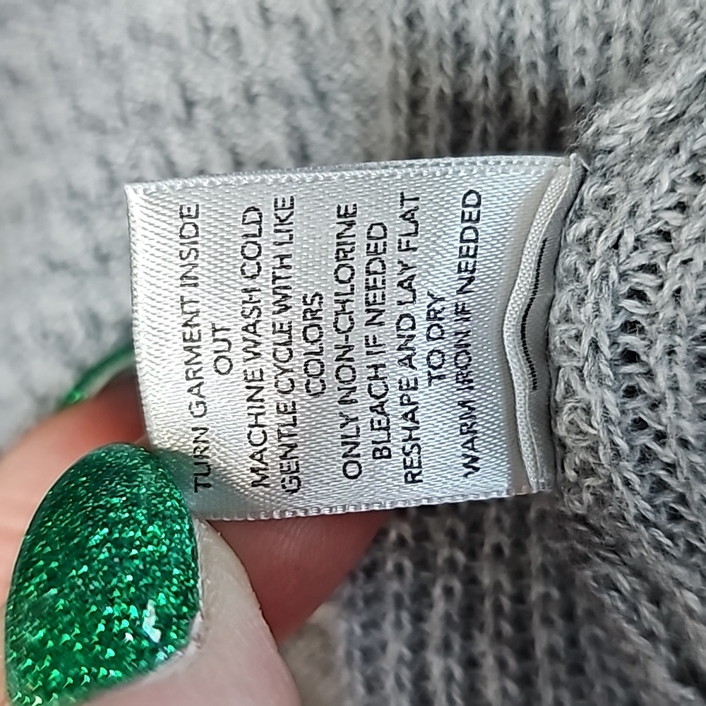 Sweater - Picture 12 of 16